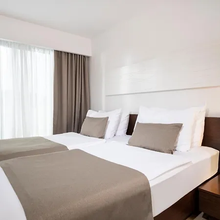 酒店 帕林提姆蓝色泻湖酒店