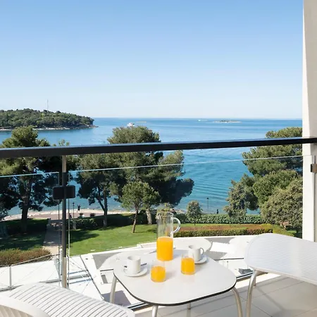 酒店 帕林提姆蓝色泻湖酒店 4*