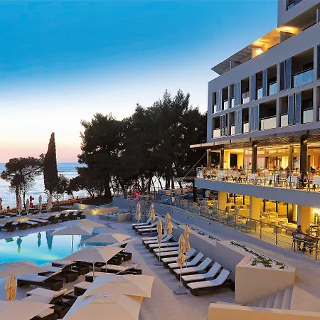 帕林提姆蓝色泻湖酒店 酒店