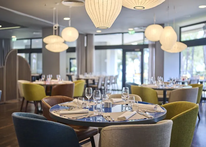 Hotel Parentium Plava Laguna 4*