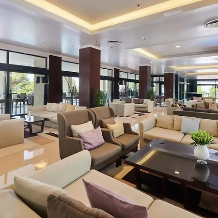 Parentium Plava Laguna 4* بوريتش