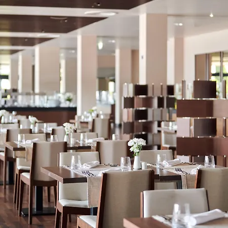 Parentium Plava Laguna Hotel 4*