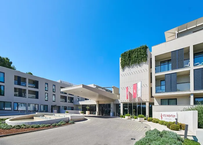 Parentium Plava Laguna Hotel 4*