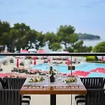 Hotell Parentium Plava Laguna 4*